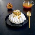 Pavlova aux fruits de la passion