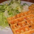 Gaufres au fromage, bacon et tomates sèches,[...]