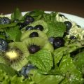 Salade aux légumes vert foncé et vinaigrette au[...]