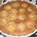 Tarte aux amandes grillées et  aux pommes