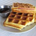 Gaufres au cheddar accompagnées de sirop[...]
