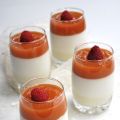 PANNA COTTA COCO, PURÉE DE PÊCHES À LA CAMOMILLE