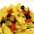 Poêlée de pommes de terre aux olives et aux[...]