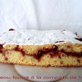 Gâteau fourré à la compote de fraise