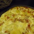 Pizza pommes de terre, lardons et crème au[...]