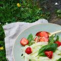 Salade concombre, fraises, basilic (vegan,[...]