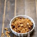 Crumble aux pommes et aux noisettes