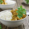 Dinde au curry et crème fraîche allégée au Wok