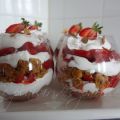 VERRINES SHORTCAKE AUX FRAISES SANS REMORDS