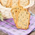 Crackers salés aux herbes
