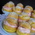 CHOUX À LA CRÈME DE YOGOURT AUX FRAISES