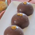 demi sphère comme un ourson guimauve-chocolat