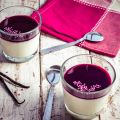 Panna cotta vanille et coulis de cassis