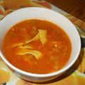 Soupe aux tomates et aux nouilles