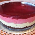 Gâteau bavarois aux deux chocolats et framboises