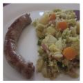Chou braisé et saucisse fraîche