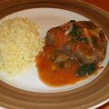 Boeuf aux épinards, tomates et oignon