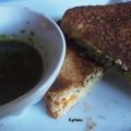Grilled cheese au pesto de sauge et trempette[...]