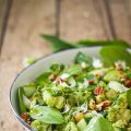 Notre salade de chou-fleur au pesto d'ail des[...]