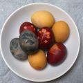 Œufs de Pâques à teinture végétale