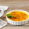 Crème brûlée végétalienne à la cannelle