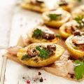 Petites pommes de terre farcies aux escargots