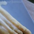 Asperges en sauce Hollandaise