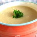 Crème de lentilles au yogourt et à l'ail