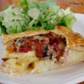 Chausson à partager {pommes de terre, lardons,[...]