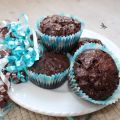 Muffin au cacao, gruau et pépites de chocolat