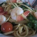 Linguines aux crevettes et aux tomates rôties