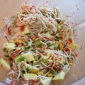 Salade asiatique avocat-surimi