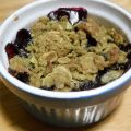 Crumble aux bleuets et matcha
