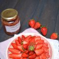 Tarte müesli aux fraises et goyave rose sans[...]