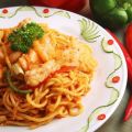 Spaghettis au poulet et aux crevettes