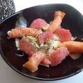 Salade de fenouil cru, rouleaux de saumon fumé[...]