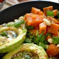 Bowl de patate douce et avocat sauce[...]