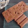 Tablettes de chocolat maison au rhum et raisins[...]