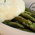 Asperges, sauce à base de fromage blanc, oeufs,[...]