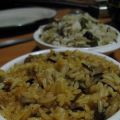 Poêlée de riz aux champignons, raisins secs et[...]