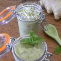 Velouté froid de courgettes à la menthe et au[...]