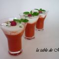 Soupes de fraises et framboises au basilic,[...]