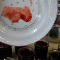 Confiture de fraise aromatisée au thé des bois.
