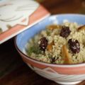 Couscous aux amandes grillées et aux raisins,[...]