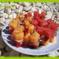 Brochettes pastèque-melon-jambon fumé...