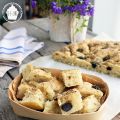 Fougasse aux olives noires et herbes de Provence