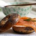 Saumon gravlax et sauce moutarde