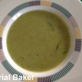 Soupe froide de courgette au basilic