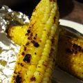 Épis de maïs grillés au BBQ