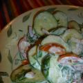 Salade rafraîchissante aux concombres